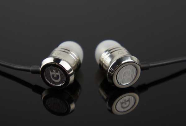 一加耳机到底怎么样？老用户掏心窝子聊聊真实体验