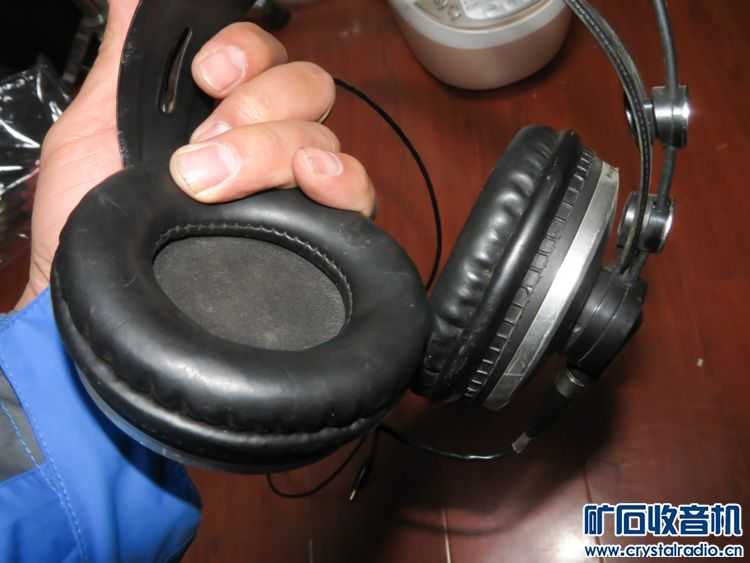 主播圈偷偷传开的秘密武器：ISK耳机究竟怎么样？实测后我彻底明白了