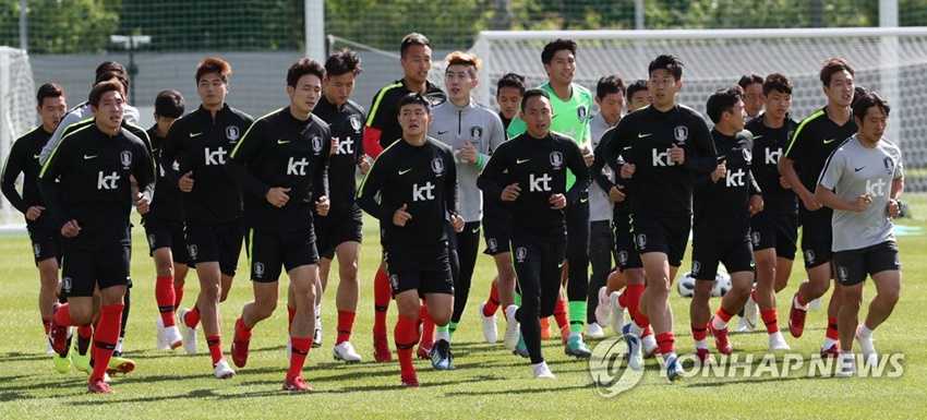 足总杯 14 决赛 曼城 4-0 利物浦